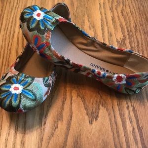 Lucky Brand Embroidered Emmie Ballet Flats